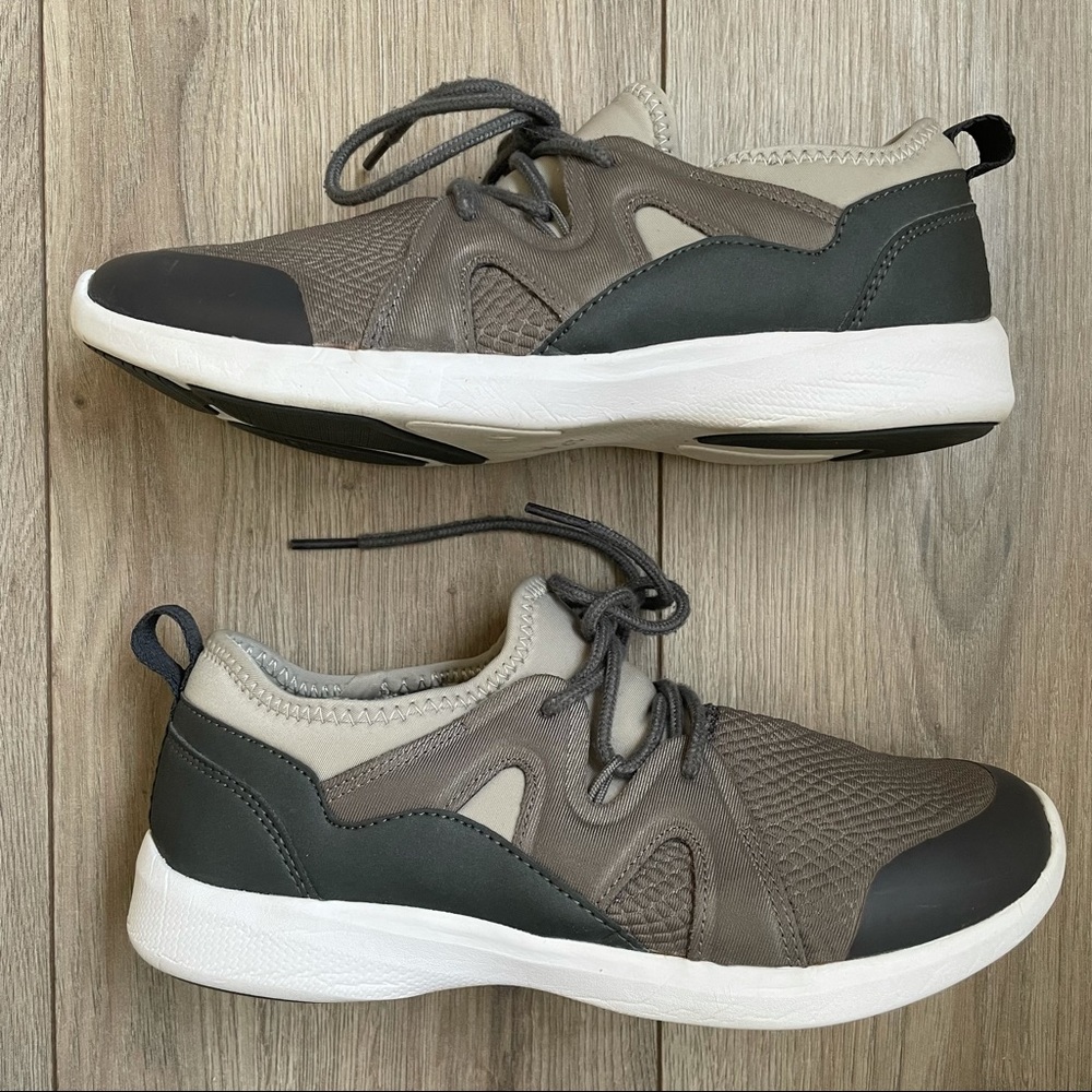 Vionic Storm Athletic Running Sneaker